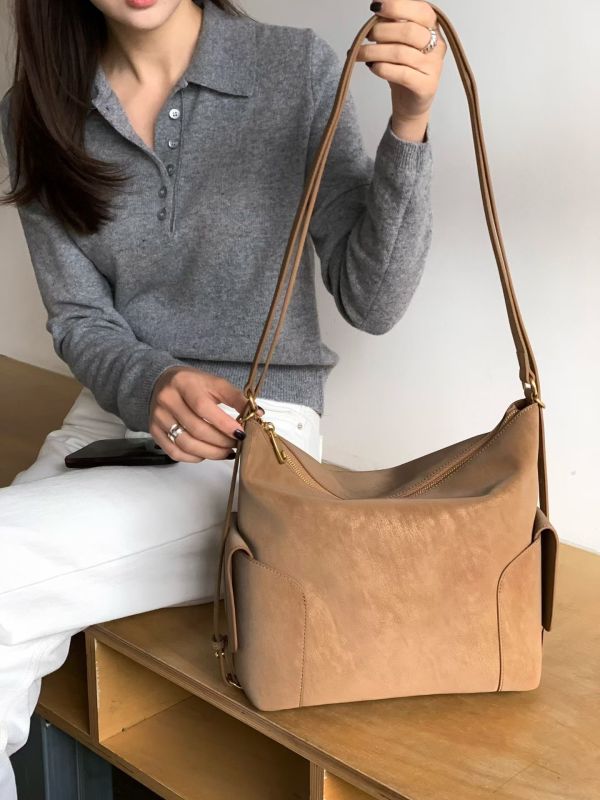 檔口獨家訂製三用擦牛皮包（奶茶色） 