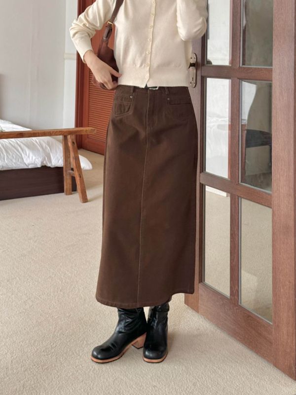 T09.牛仔後開衩裙 