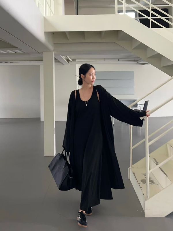 H03.純色長版外套 