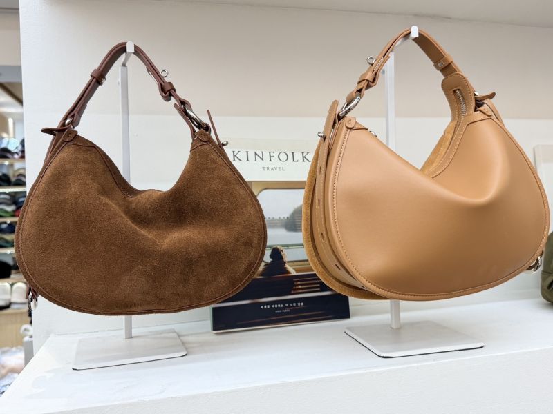 V030.馬鞍雙面包（牛皮＋麂皮） 