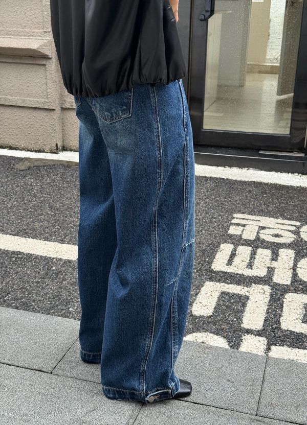 A015.下扣造型牛仔褲 