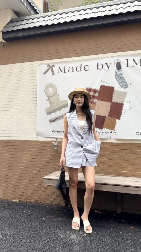 條紋馬甲短褲套裝 