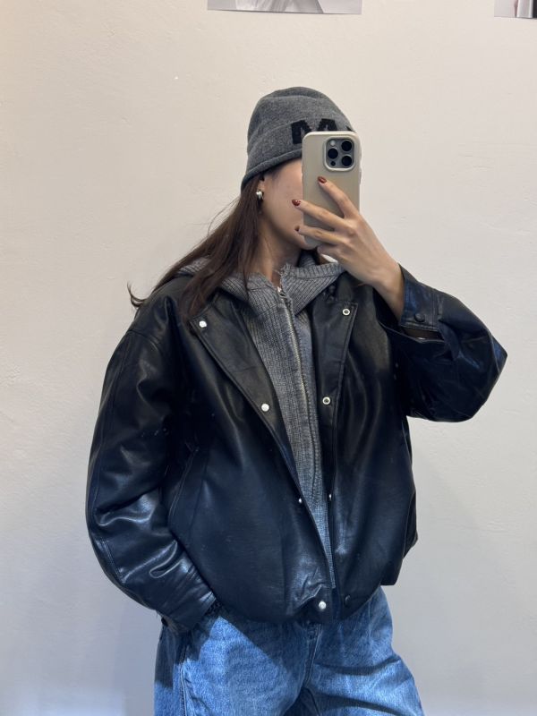 鴨絨90%角蛋白皮外套（黑色） 