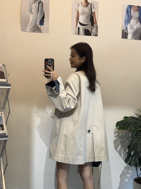 配色風衣外套 