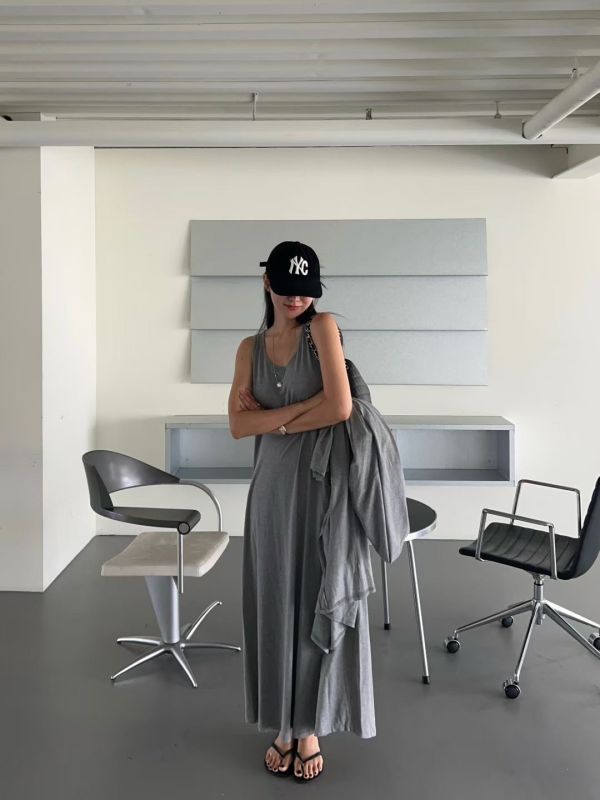 H03.純色長版外套 