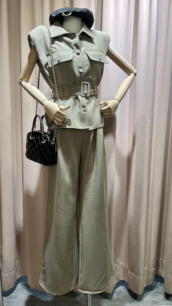 馬甲腰帶長褲套裝 