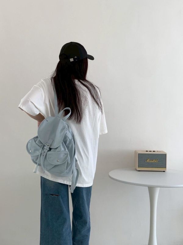 雙口袋尼龍布後背包 