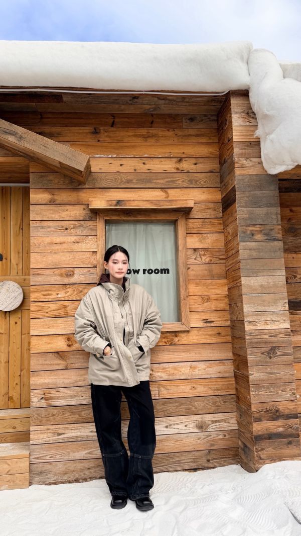 羽絨軍外套（卡其色） 