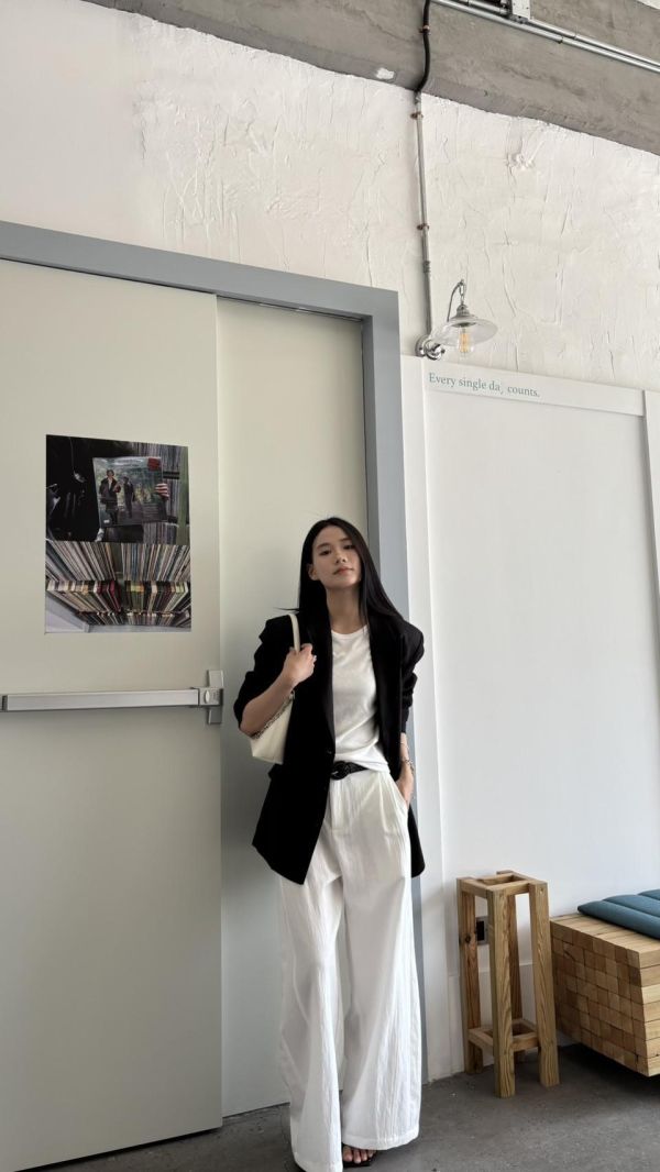 麻料挺版外套（黑色） 