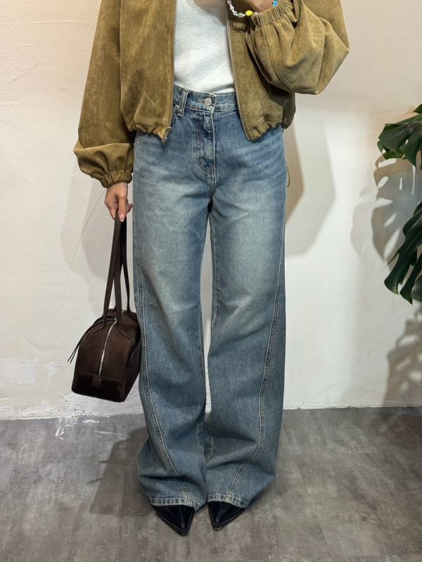 顯瘦直筒牛仔褲 