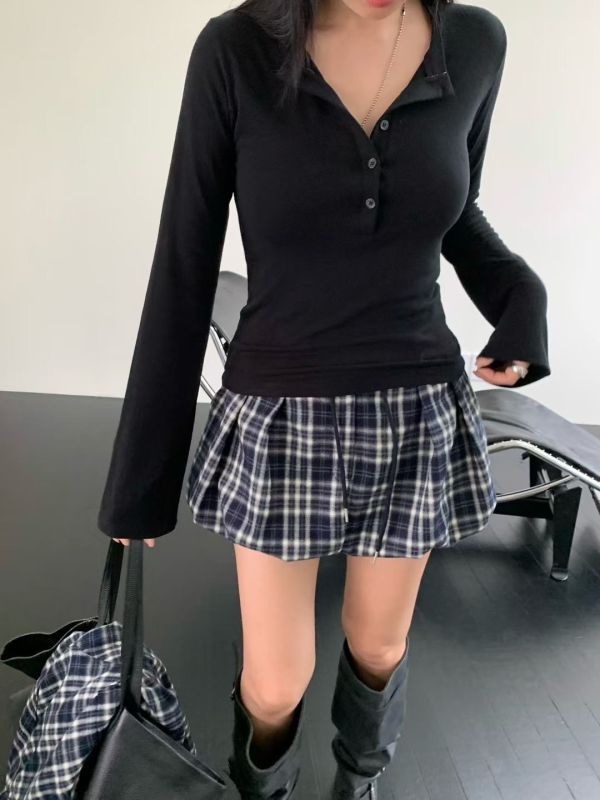 H06.羊毛18%排釦衣 