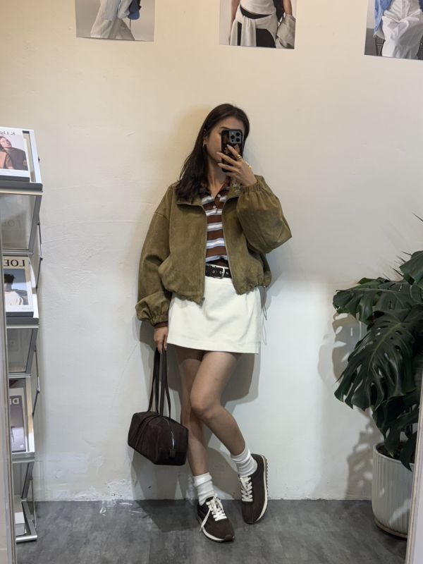 T017.休閒麂皮球鞋 