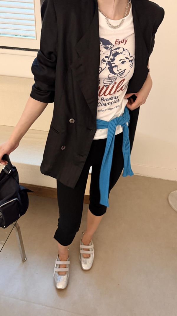 翻領西裝外套 