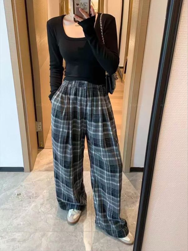 蛋白羊絨打底上衣 