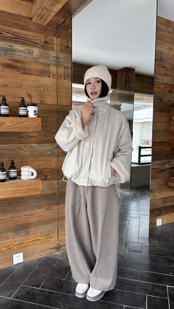 羊羔毛羽絨外套（杏色） 