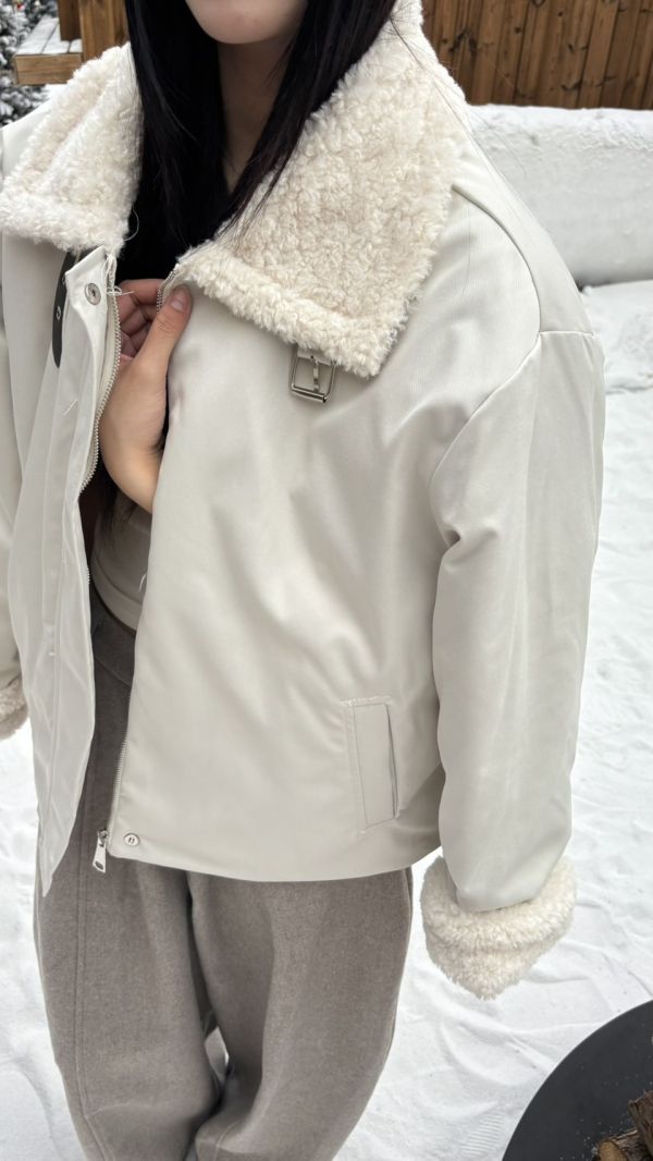 羊羔毛羽絨外套（杏色） 