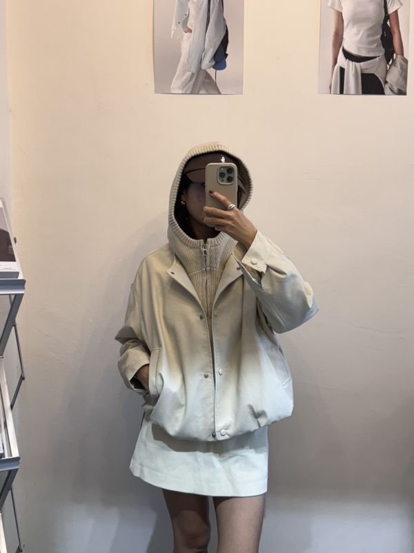 鴨絨90%角蛋白皮外套（米色） 