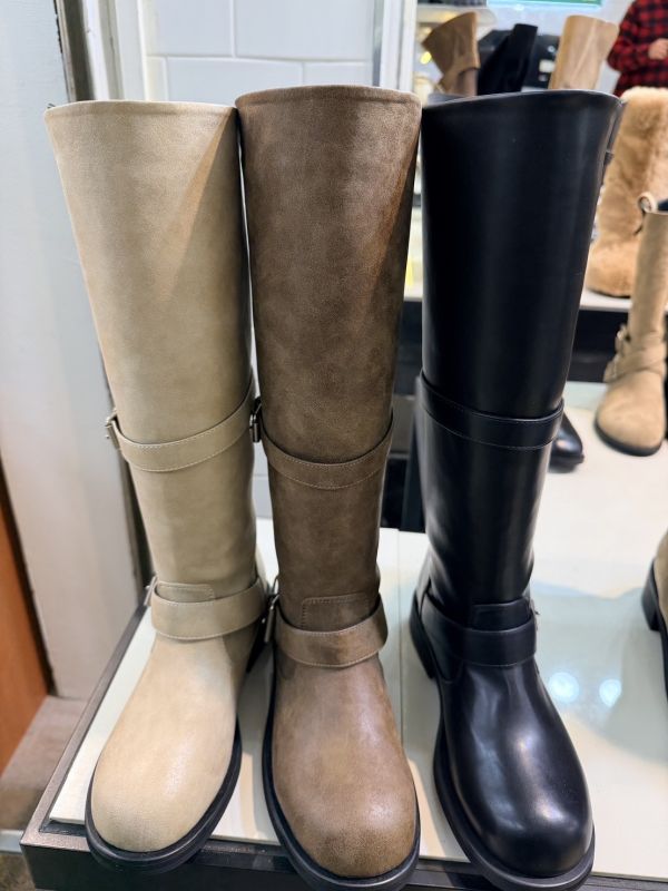 T015.皮革皮帶扣長靴 