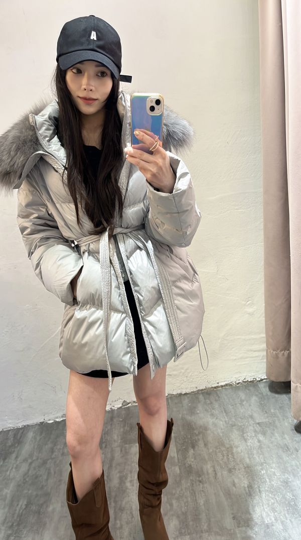 鴨絨90%狐狸毛綁帶外套 