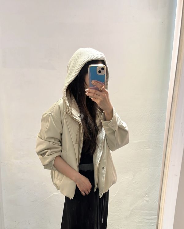 鴨絨90%角蛋白皮外套（米色） 