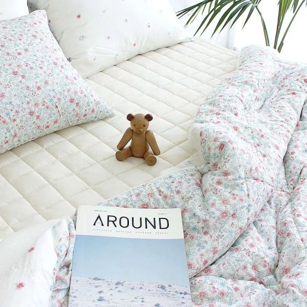 U010.紅花菱格四季被莫代爾（天絲認證） 