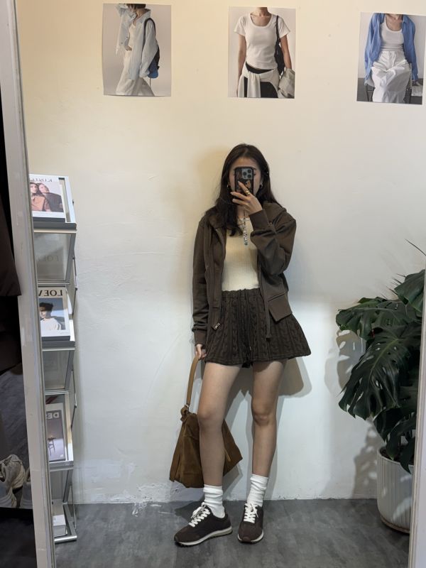 T017.休閒麂皮球鞋 