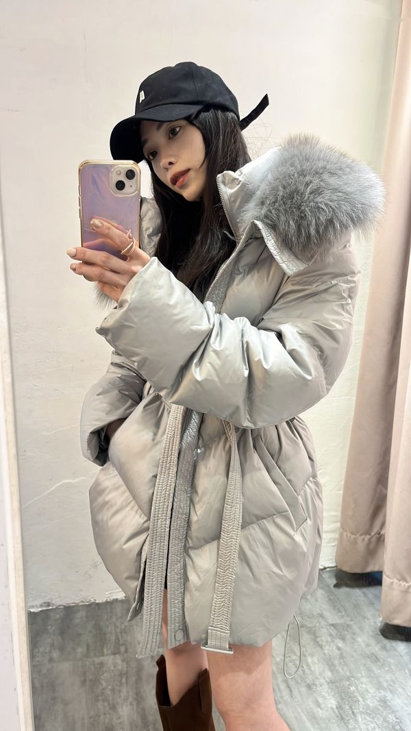 鴨絨90%狐狸毛綁帶外套 