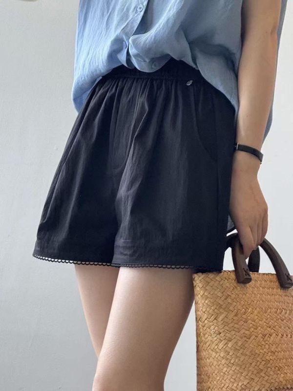 小蕾絲短褲 