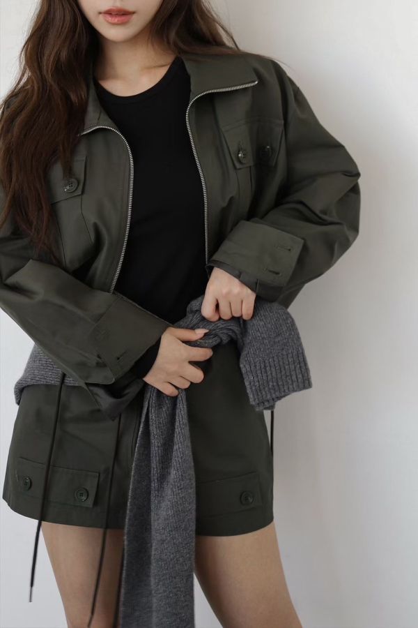 S09.短版抽繩外套 