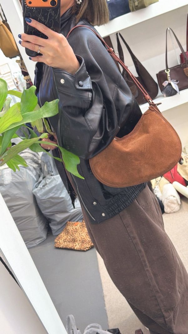 V030.馬鞍雙面包（牛皮＋麂皮） 