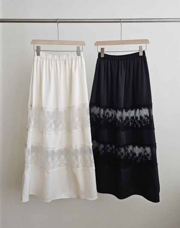 星星蕾絲緞面長裙 