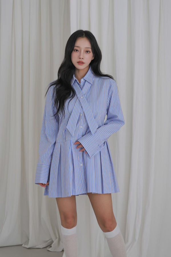 S05.翻領條紋連身裙 