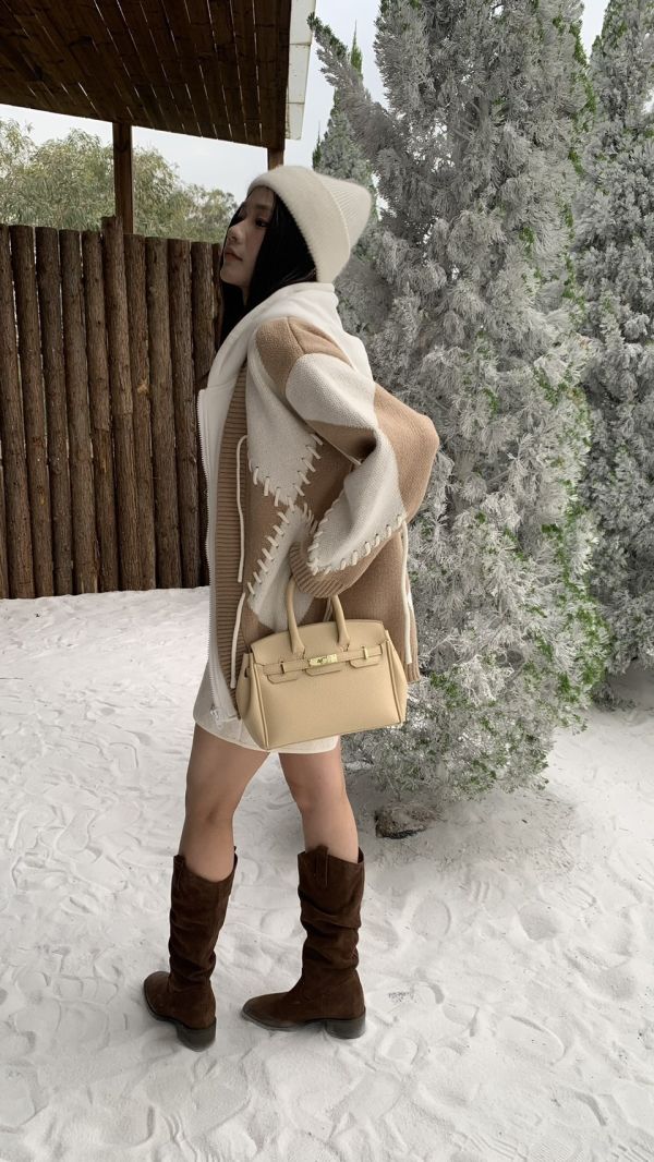 造型編織配色針織外套 