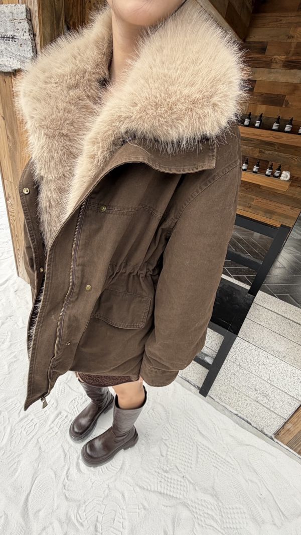 羽絨軍外套（咖色） 