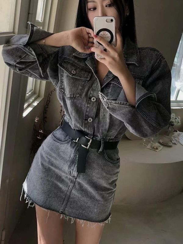 碳灰色小復古連衣裙 