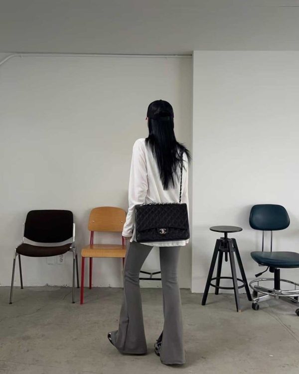開衩腰彈力喇叭褲 