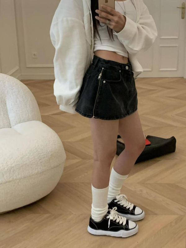 旁拉鍊短褲裙 