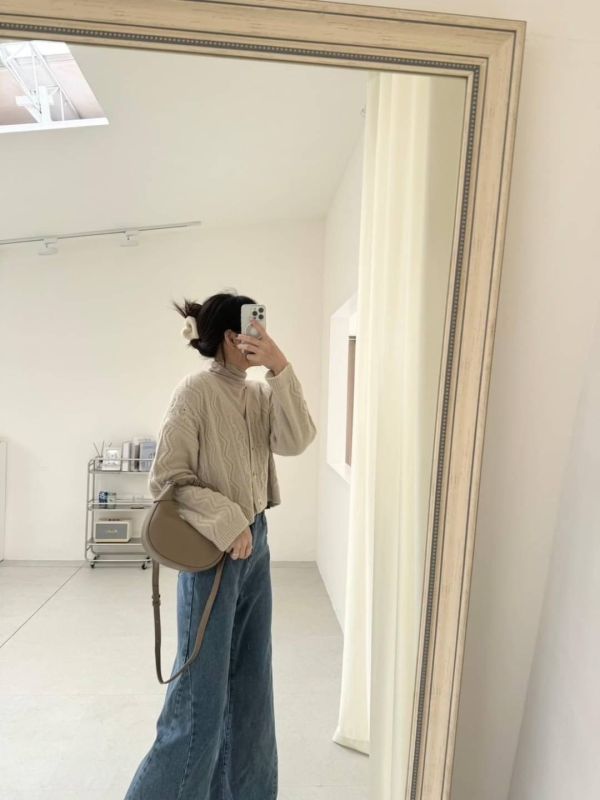 簡約皺摺半月包 