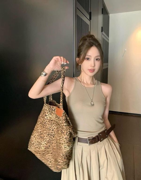 法式削肩附皮帶套裝(限時特價到6/3） 