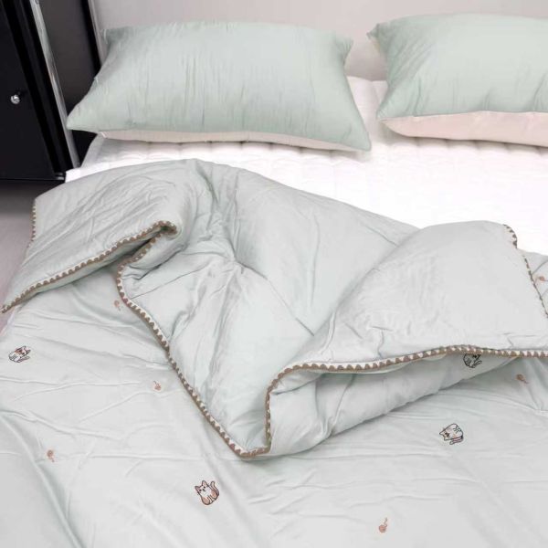 U08.刺繡貓咪四季被 