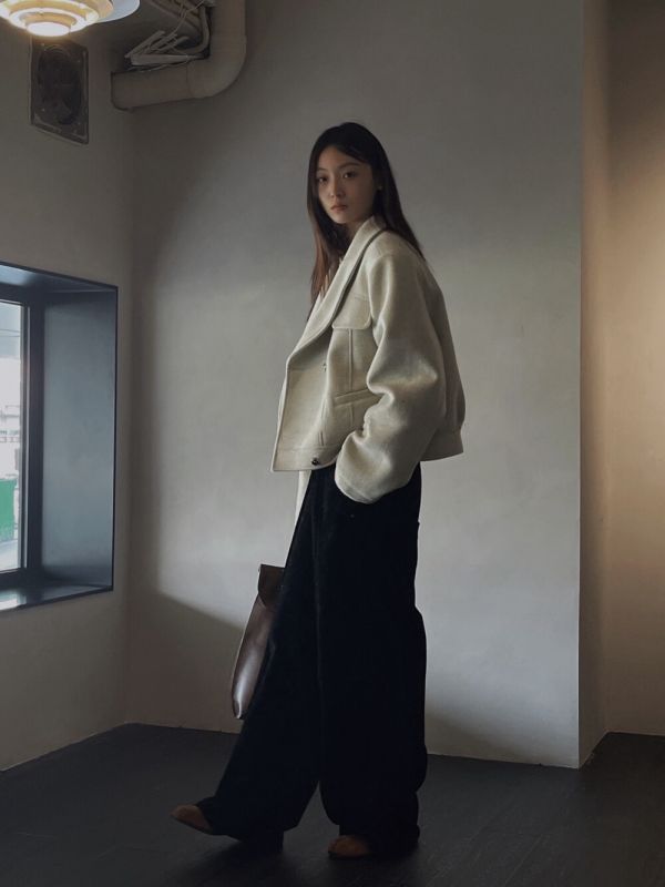 S20.時髦翻領毛呢外套 