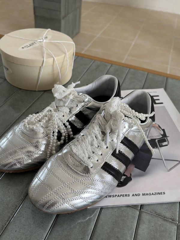 牛皮銀元素德訓鞋 