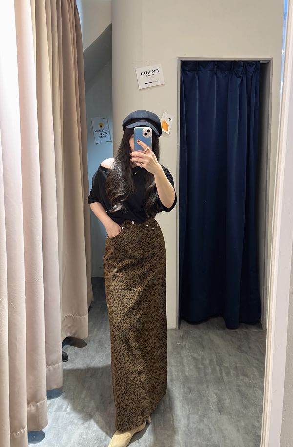 後開衩豹紋裙 