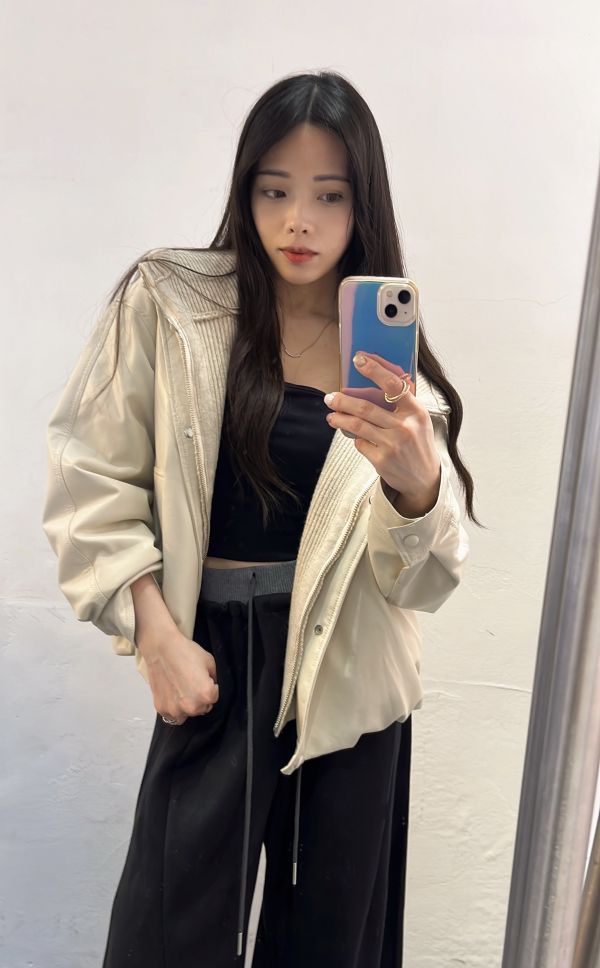 鴨絨90%角蛋白皮外套（米色） 