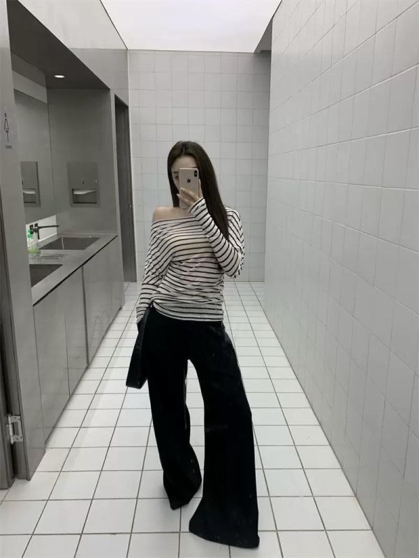條紋綁帶上衣 