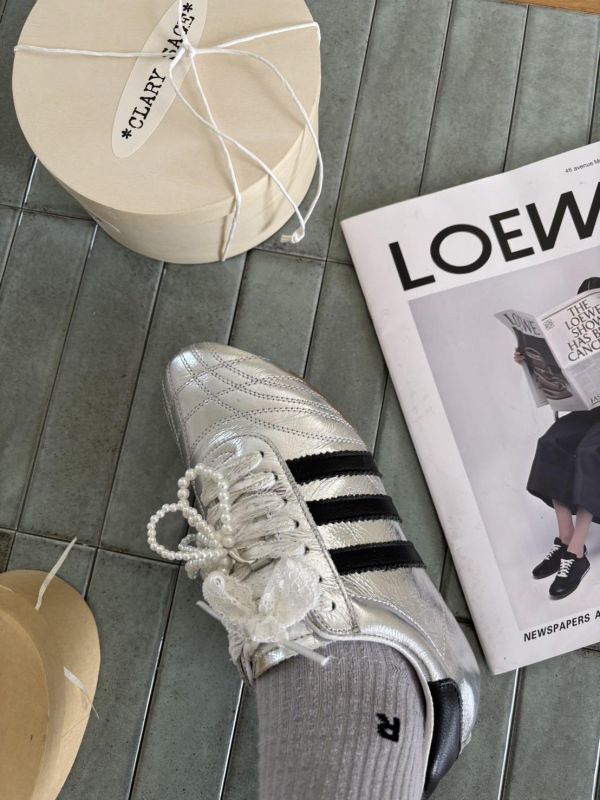 牛皮銀元素德訓鞋 