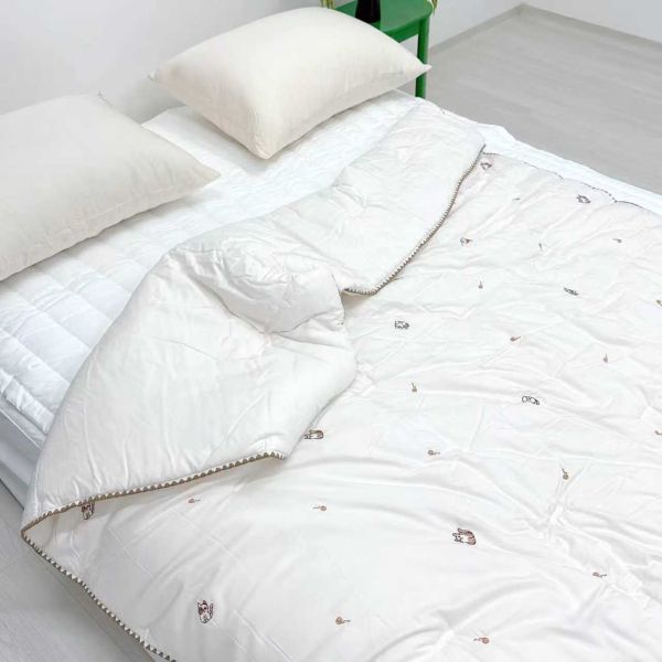 U08.刺繡貓咪四季被 