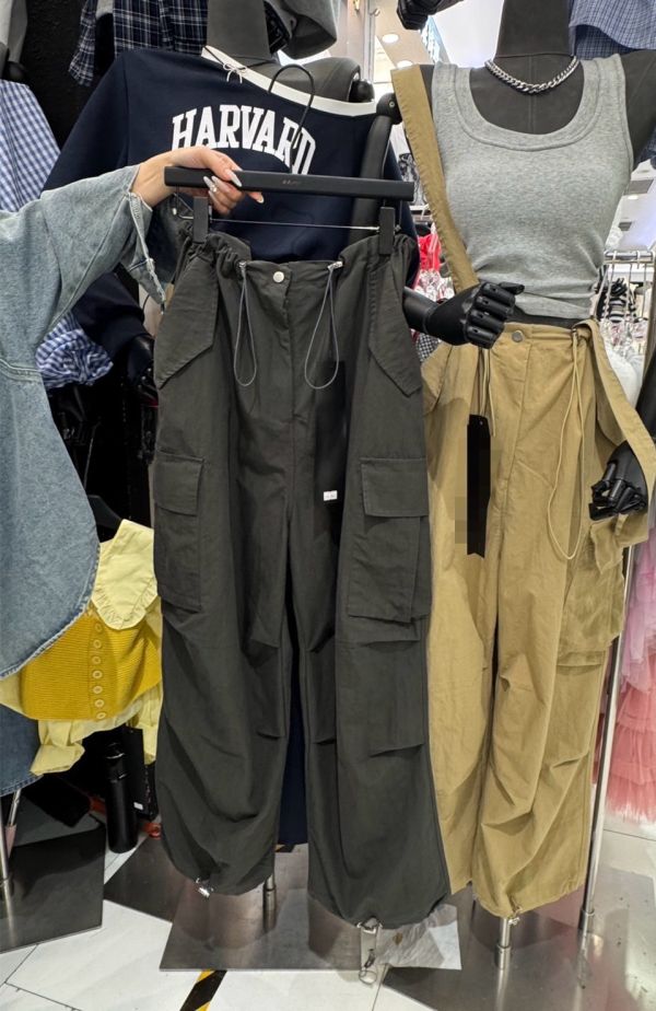 S10.帥氣工裝吊帶褲 