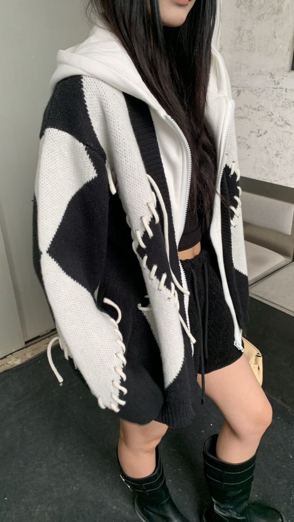 造型編織配色針織外套 