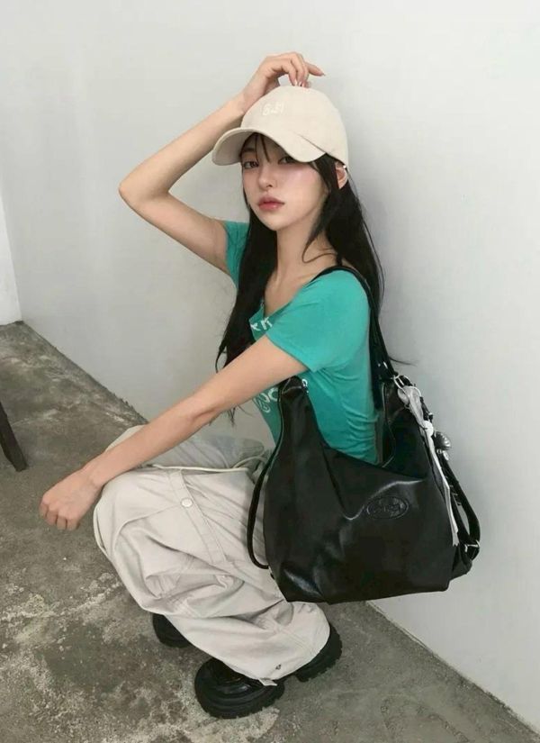 多功能軟皮大包 